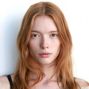 Meet your Posher, Marina